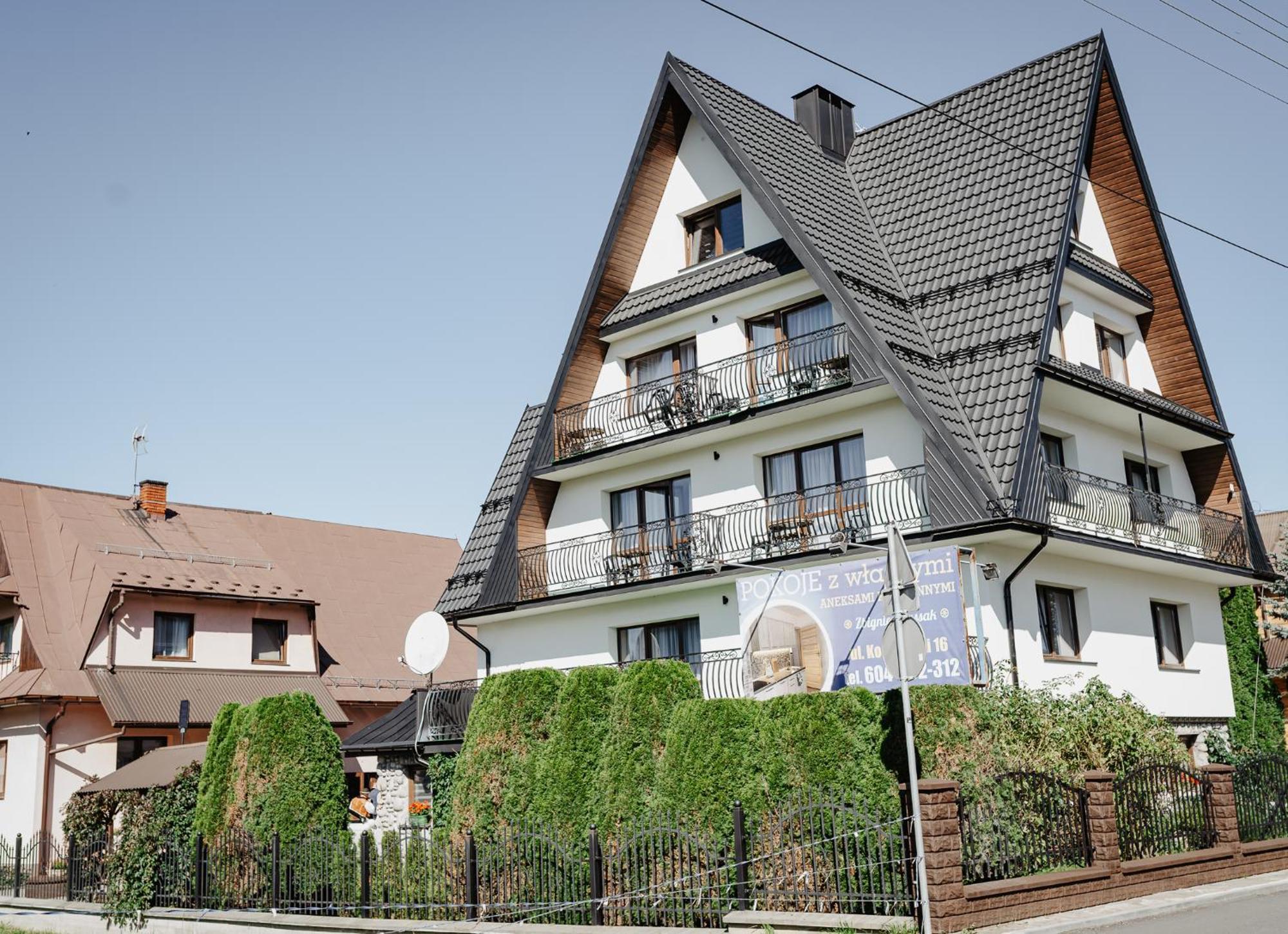 Pokoje Z Wlasnymi Aneksami Kuchennymi - Zbigniew Lassak Biały Dunajec Exterior foto